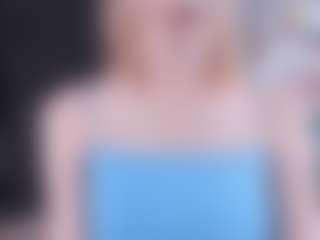 Live cam show with ZeldaWesner - Camel Toe on sexylive.show