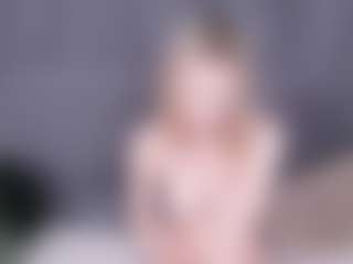 Live cam show with ZeldaWesner - Blonde Hair Small Tits on Milfs Live