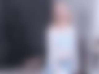 Live cam show with ZeldaWesner - Cute on https://playwithruby.com