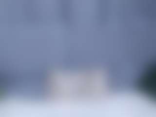 Live cam show with ZeldaWesner - Athletic on Dolls Live