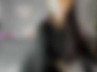 Amelia-Greyson MILF webcam performer live streaming