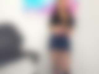 Live cam show with Amelia-Greyson - Thin on Strip Flash - Live Sex Shows
