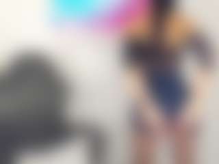 Live cam show with Amelia-Greyson - Thin on Camsoda