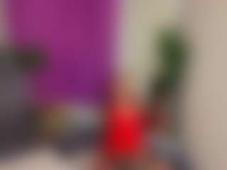 Live cam show with Amelia-Greyson - Bi on Camsoda