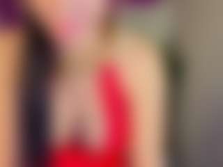 Live cam show with Amelia-Greyson - Bi on Camsoda