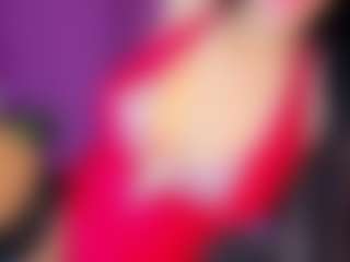 Live cam show with Amelia-Greyson - Teasing on Camming Site