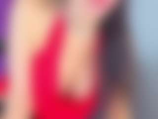 Live cam show with Amelia-Greyson - Role Play on Camsoda
