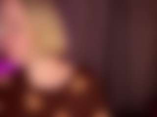 Live cam show with GladysNeuner - Eating Pussy on https://playwithruby.com