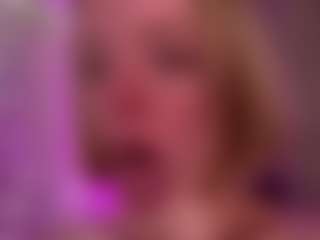 GladysNeuner's Live Sex Cam Show