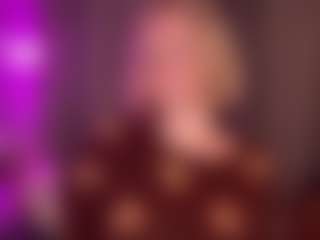Live cam show with GladysNeuner - Orgasm on Dolls Live
