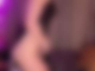 GladysNeuner's Live Sex Cam Show