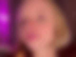 GladysNeuner's Live Sex Cam Show