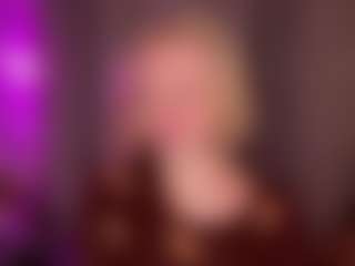Live cam show with GladysNeuner - Foot Fetish Blonde Hair on xDating