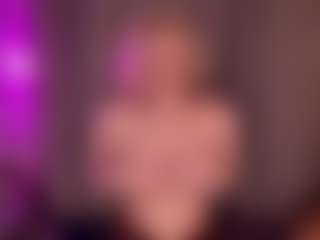 GladysNeuner's Live Sex Cam Show