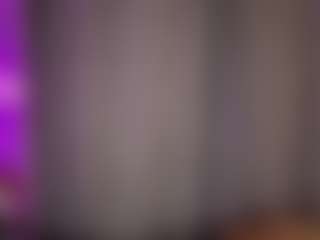 Live cam show with GladysNeuner - Lingerie on LiveSexCams6