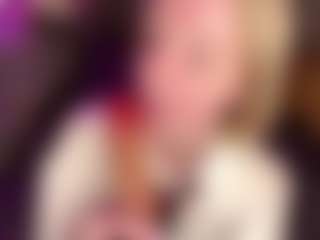 Live cam show with GladysNeuner - Anal Toys on fuck-show.com
