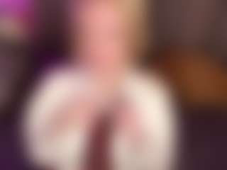 GladysNeuner's Live Sex Cam Show