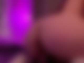 GladysNeuner's Live Sex Cam Show