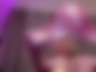 Live cam show with GladysNeuner - Blonde Hair Curvy on crypto-cams