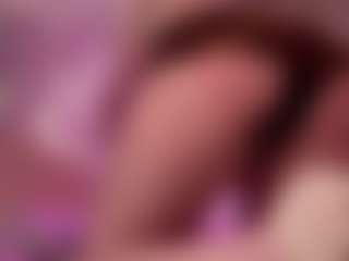 Live cam show with GladysNeuner - Culo on livesuperchat.net