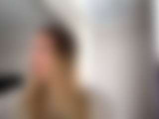Live cam show with Emma - Teen (18+) on https://playwithruby.com