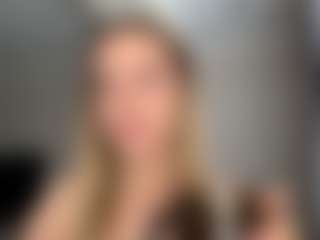 Live cam show with Emma - Erotic Dance on Cam Slut