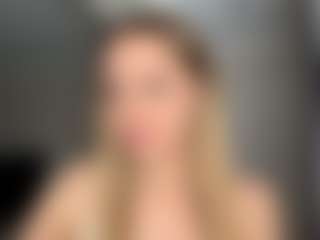 Live cam show with Emma - Oil on Camsoda