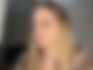 Live cam show with Emma - Erotic Dance on Soda Cam