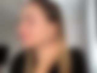 Emma's Live Sex Cam Show