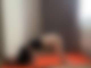 Emma's Live Sex Cam Show