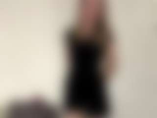 Emma's Live Sex Cam Show