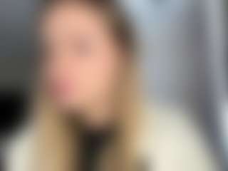 Live cam show with Emma - Solo on Porn Luv