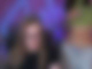 Live cam show with layla-moon1 - Skinny on pussylord.com