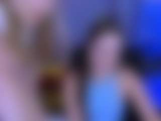 Live cam show with layla-moon1 - Granny on CamSodaAdn