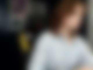 Live cam show with Lil-Zoraa - Oil on dropp.cam