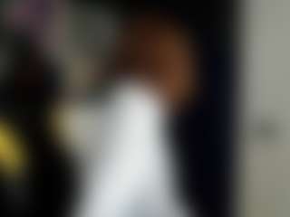 Lil-Zoraa's Live Sex Cam Show