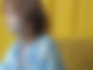 Lil-Zoraa's Live Sex Cam Show