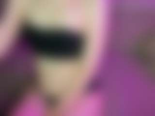 Lil-Zoraa's Live Sex Cam Show