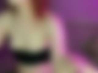 Lil-Zoraa's Live Sex Cam Show