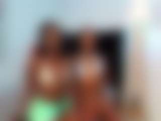 Live cam show with NanaPeach - Full Nudity on madthumbs