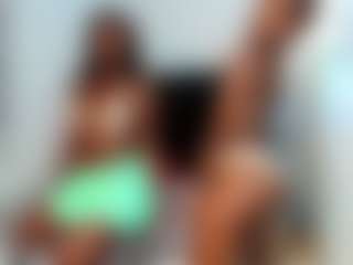 NanaPeach's Live Sex Cam Show