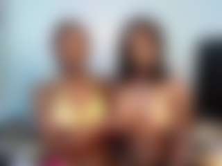 NanaPeach's Live Sex Cam Show