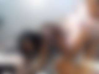 NanaPeach's Live Sex Cam Show