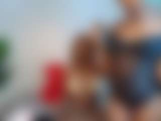 NanaPeach's Live Sex Cam Show