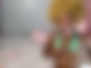 NanaPeach's Live Sex Cam Show