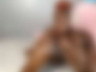 Live cam show with NanaPeach - New Sexwebcam on StripNow