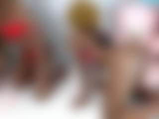NanaPeach's Live Sex Cam Show