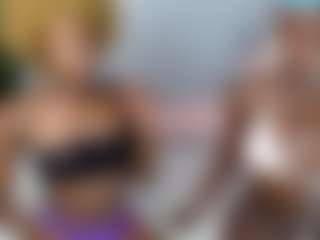NanaPeach's Live Sex Cam Show