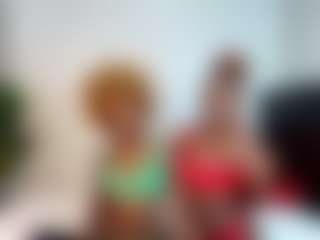Live-Cam-Show mit NanaPeach - Lovense auf Camsoda