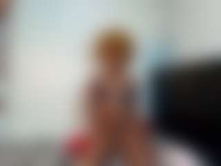 Live cam show with NanaPeach - Strapon on Porn Luv